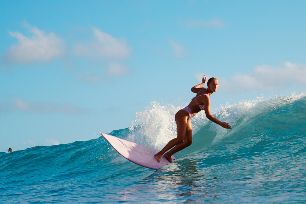 women-in-surfing.jpg