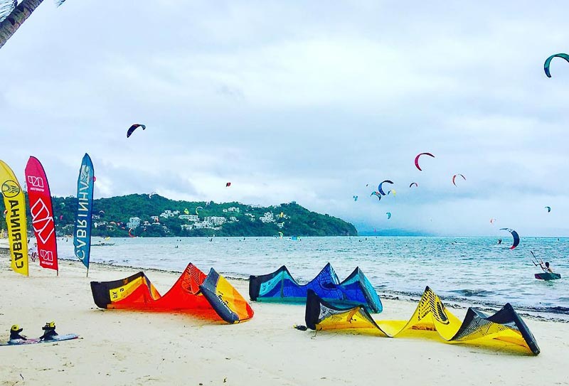 Kitesurfing equipment